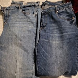 Lot of 2 pair Old Navy jeans size 16
